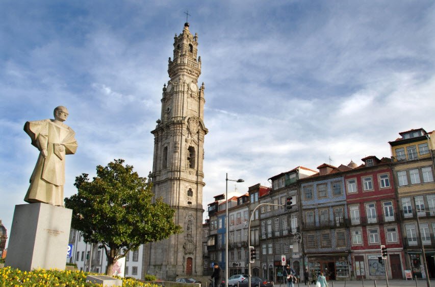 Torre dos Clérigos, Porto, Portugal